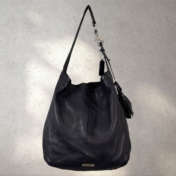 Coach Handbags - Coach Park Avery F23309 Hobo Slouchy Shoulder Bag Pebbled Leather Black Tassel